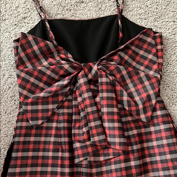 NWOT Hutch From Anthropologie Red Plaid Bow Jumpsuit - Size 4 - Picture 7 of 9